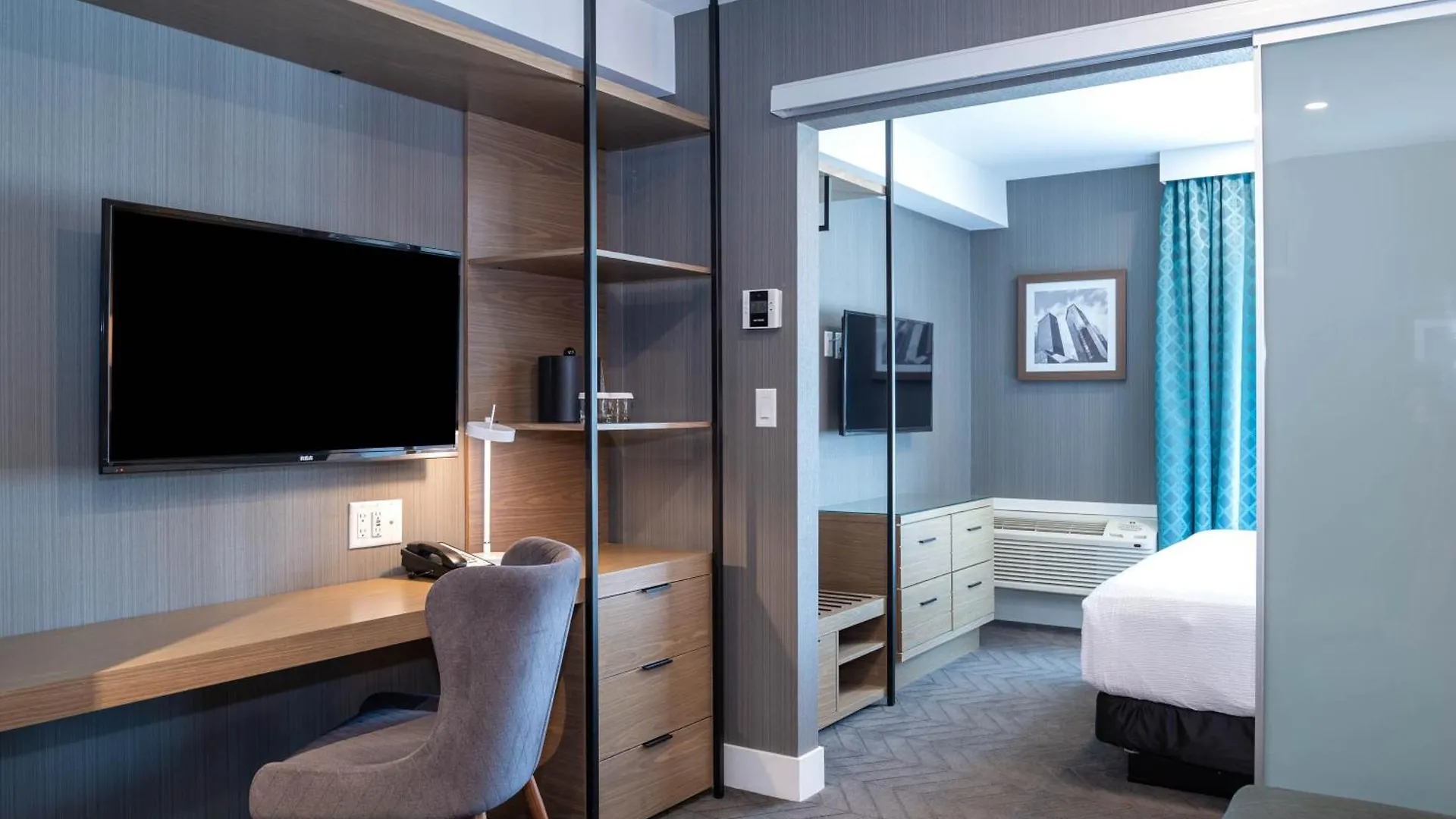 Sandman Signature Calgary Airport Hotel 4*,  Canada